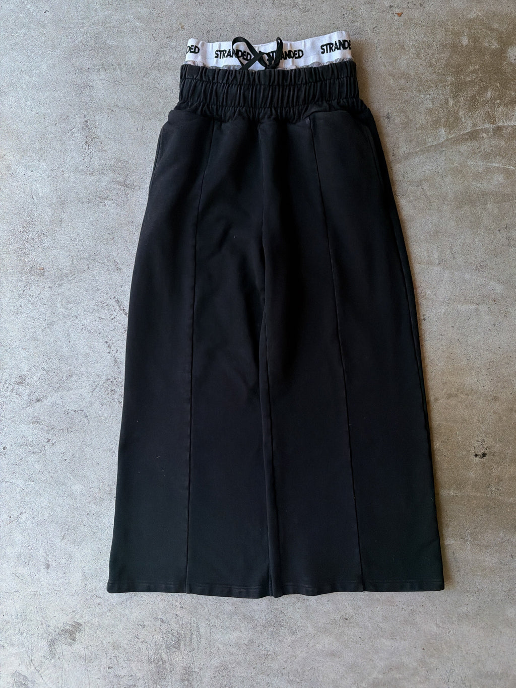 (S) STRANDED SWEATS